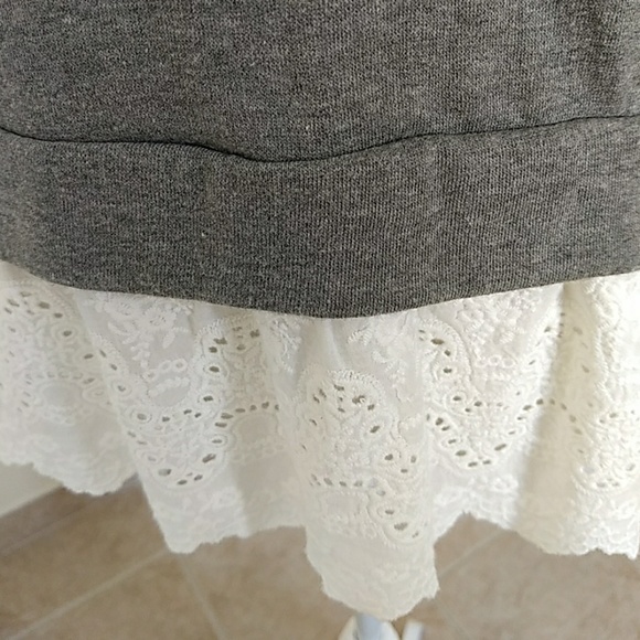 Sweater - Picture 3 of 7